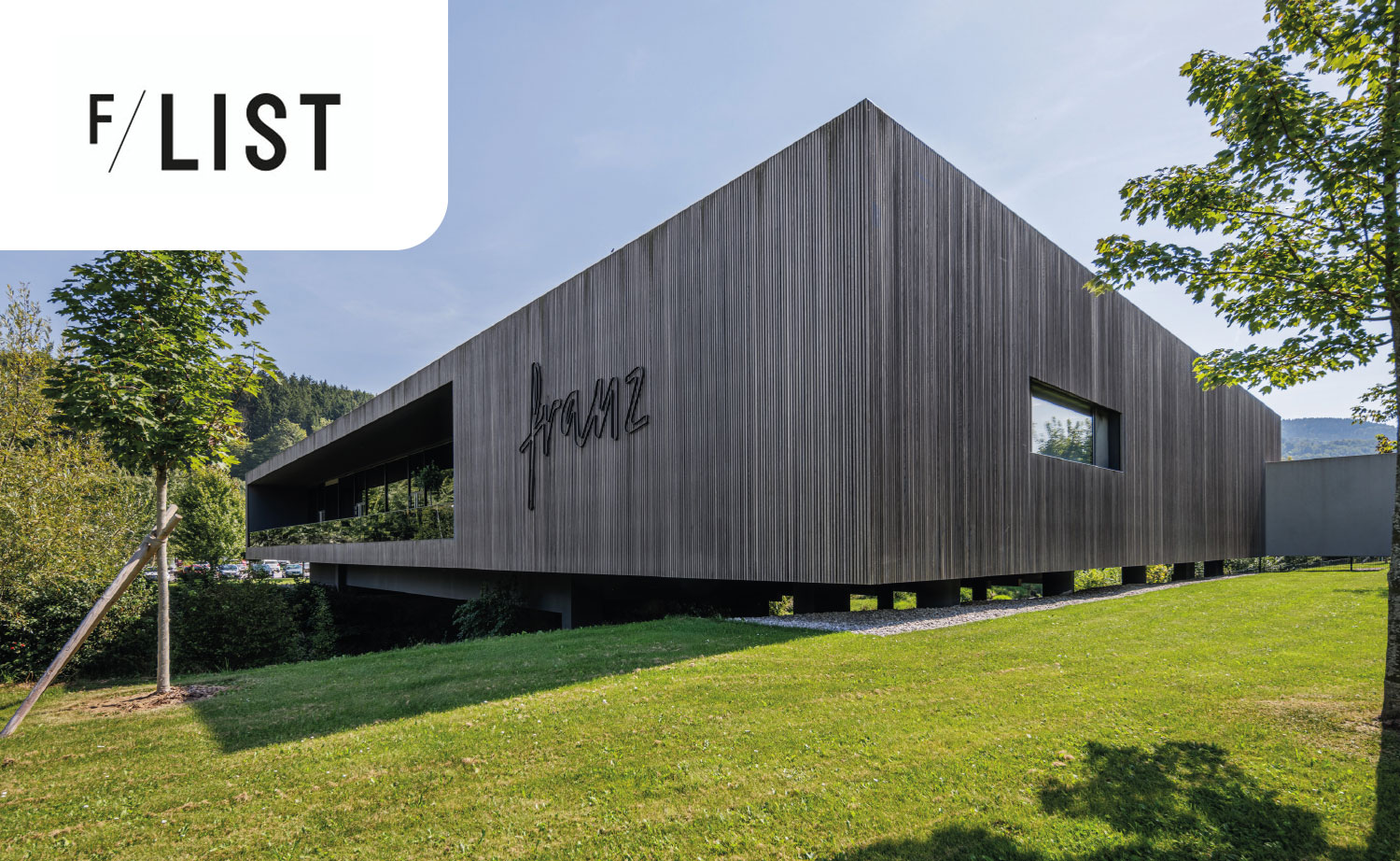 Mitarbeiter-App Referenz - Bau - Handwerk - F/List GmbH - Standort - Logo